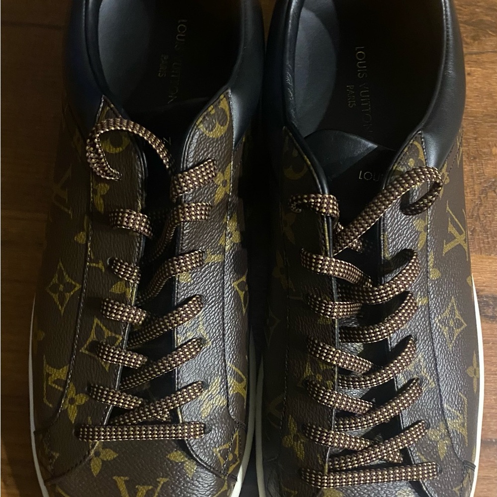 Louis Vuitton Black and Brown Monogram Sneakers (Pre-owned) - Picture 3 of 4